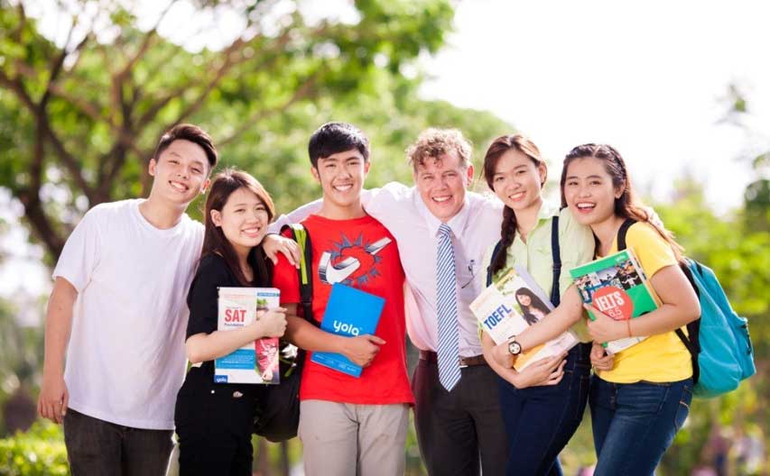 so sánh trại hè quốc tế và trại hè trong nước